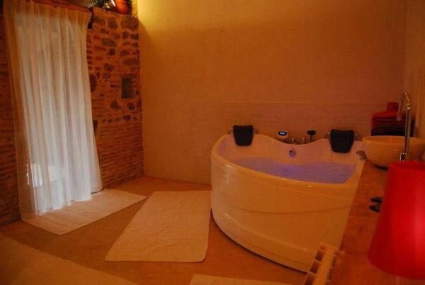 Gite Des Chambauds - Allier - Auvergne -12 Pers - Auvergne