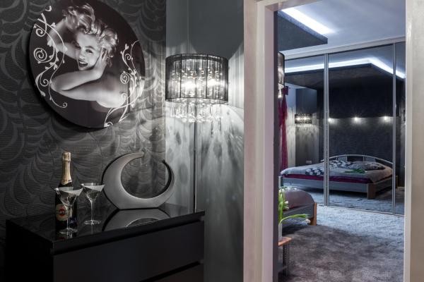 Na zdjęciu widoczny jest obiekt Prywatna Rezydencja Marylin Monroe Rabka położony w mieście Zaryte.