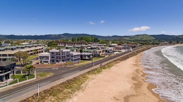 Waterfront Apartments Whitianga