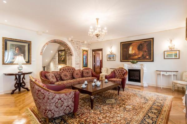 Auf dem Foto ist das Objekt Villa Nepos Hotel in der Stadt Split zu sehen.