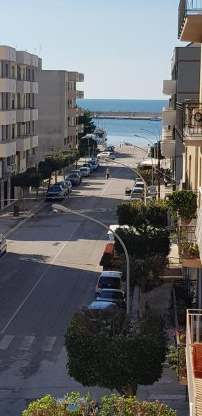 På billedet ses objektet B&B Al Porticciolo beliggende i byen Marsala.