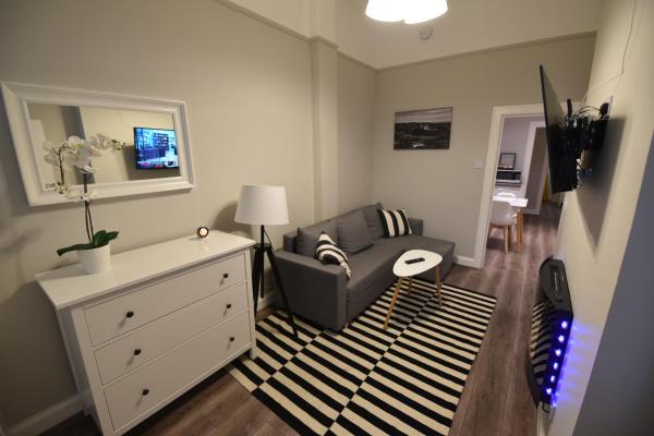 Na zdjęciu widoczny jest obiekt Slateford House Apartment Ground Floor Main Door położony w mieście Edynburg.
