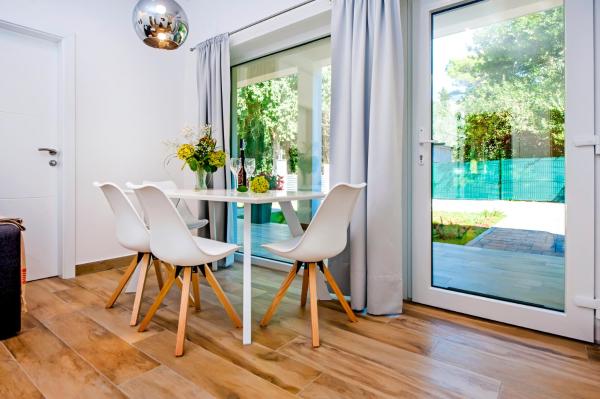 A la foto es mostra l'objecte Apartmani Brajković situat a la ciutat de Rovinj.