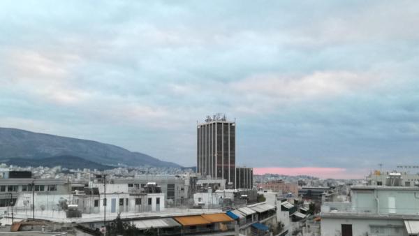 A la foto es mostra l'objecte Central 6th Floor Studio Near Metro & View&200mbps situat a la ciutat de Atenes.