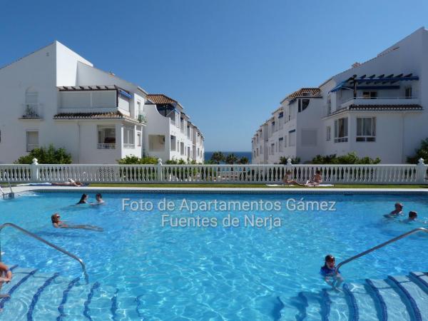 La photo montre l'objet Fuentes de Nerja situé dans la ville de Nerja.