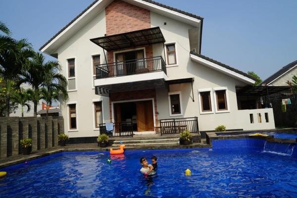 Op de foto is het object Pesona Air - Villa and Private Pool te zien, gelegen in de stad Rawageni.