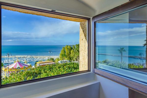 Nella foto è visibile l'oggetto Le Maestranze Deluxe Rooms situato nella città di Sciacca.