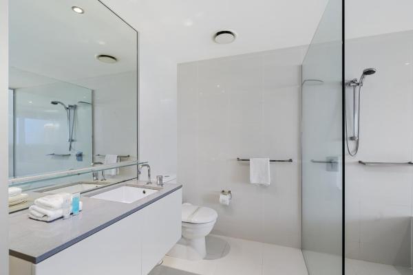 Fotografie 6: Circle on Cavill - HR Surfers Paradise
