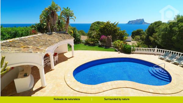 A la foto es mostra l'objecte Solhabitat Moraira Dreams situat a la ciutat de Cap Blanc.