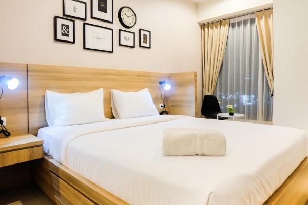 Στη φωτογραφία φαίνεται το αντικείμενο Modern Elegant Studio Grand Kamala Lagoon Apartment By Travelio που βρίσκεται στην πόλη Pulosirih.