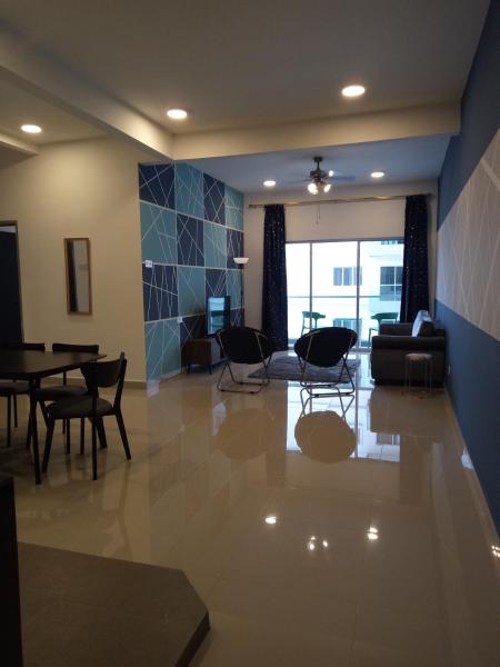 A la foto es mostra l'objecte ICOLOR HOME & STAY CH3 situat a la ciutat de Tanah Rata.