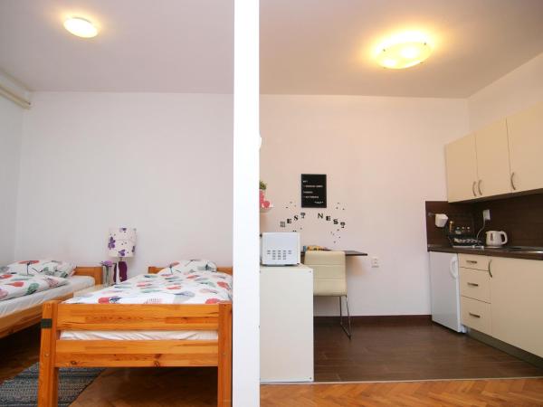 Na fotografii je vidět objekt Studio apartman Rest Nest nacházející se ve městě Mala Subotica.