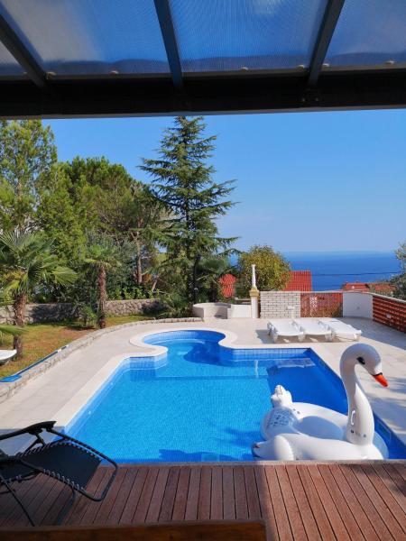 Apartments With Swimming Pool Opatija - Pobri, Opatija - 16390 - Croatie