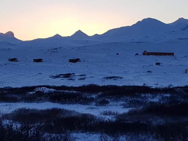 Nella foto è visibile l'oggetto Hotel Stundarfridur situato nella città di Hömluholt.