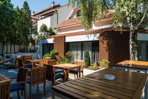 Nella foto è visibile l'oggetto Best Western Premier Natalija Residence situato nella città di Belgrado.