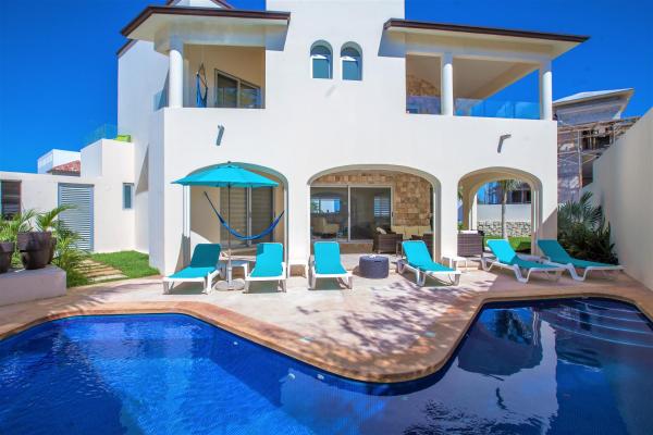 Casa Elegante - Panoramic Ocean Views - Isla Mujeres