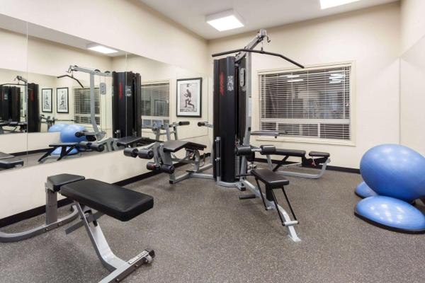 Fotografie 6: Ramada by Wyndham Weyburn