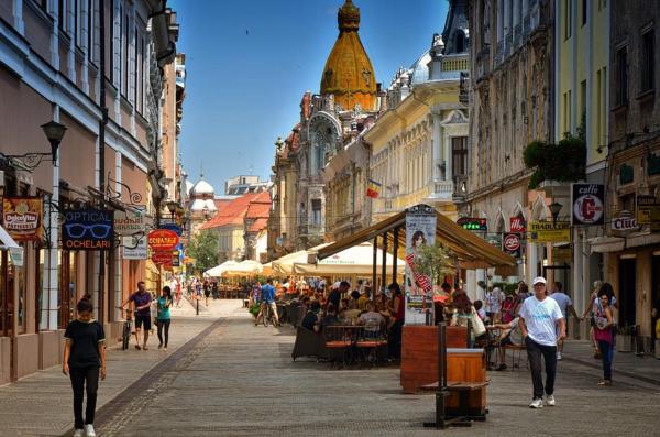 Na fotografii je vidět objekt Regim Hotelier Pietonală nacházející se ve městě Oradea.