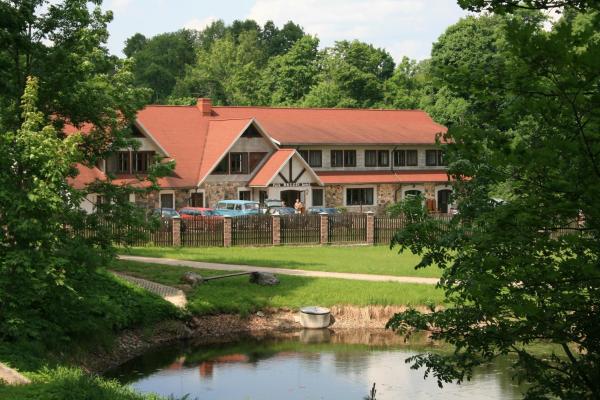 Nella foto è visibile l'oggetto Park Hotel Brūzis situato nella città di Vidzeme.