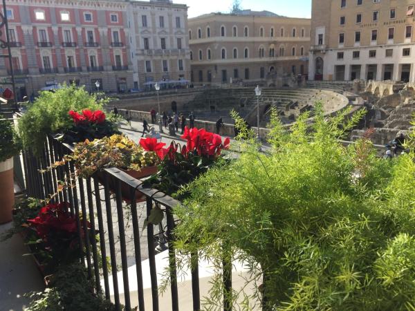 A la foto es mostra l'objecte Alvino Suite And Breakfast situat a la ciutat de Lecce.