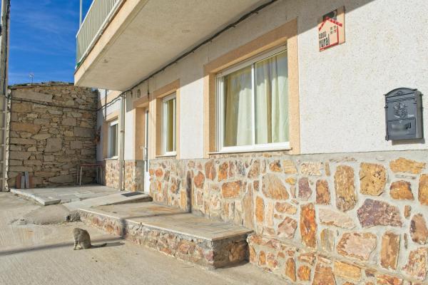 På billedet ses objektet Casa Rural El Negrillo beliggende i byen Muelas del Pan.