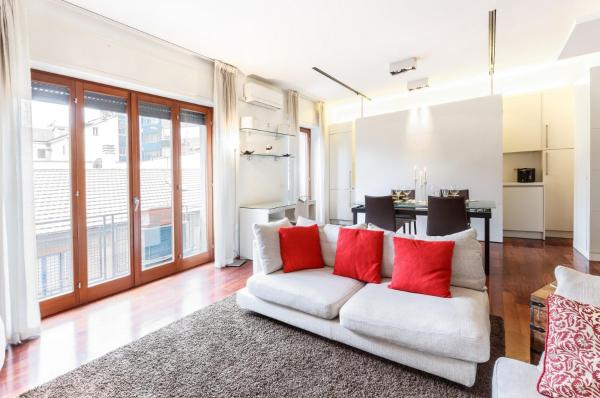 A la foto es mostra l'objecte Bright and Cozy Apartment in Isola District - Marco Polo situat a la ciutat de Milà.