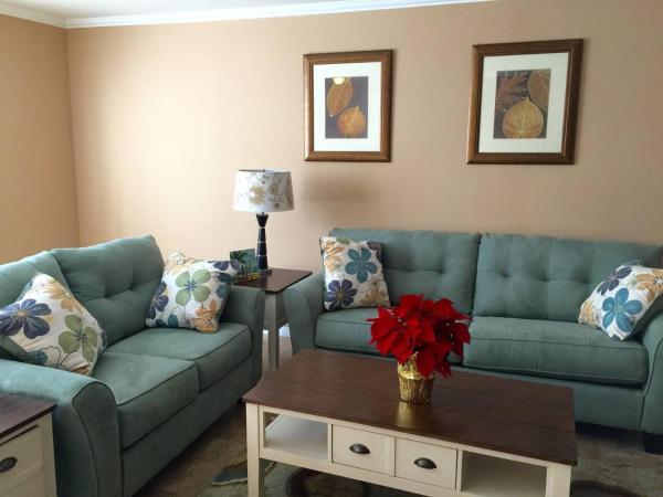 Na zdjęciu widoczny jest obiekt 2Bedroom with Den and 2BA 4 Blocks to Santa Monica Beach położony w mieście Los Angeles.