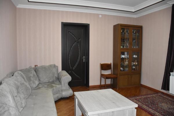 Na zdjęciu widoczny jest obiekt Guest House Ana położony w mieście Bordżomi.