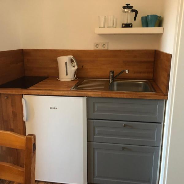 Třílůžkový pokoj s koupelnou — 28 m² - Mitte24
