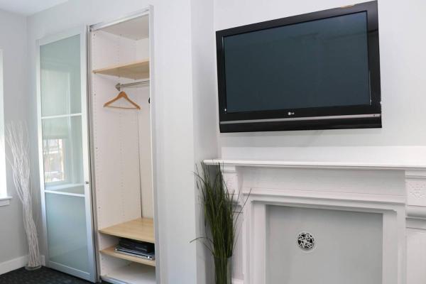 Foto 6: Stylish Studio on Newbury St, THIS IS BOSTON! #12