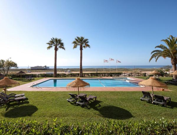 På bildet vises objektet Meia Praia Lagos - Beach Club Apartments som ligger i byen Lagos.