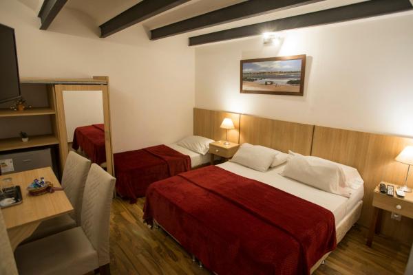 Auf dem Foto ist das Objekt Hotel Casablanca Montevideo in der Stadt Montevideo zu sehen.