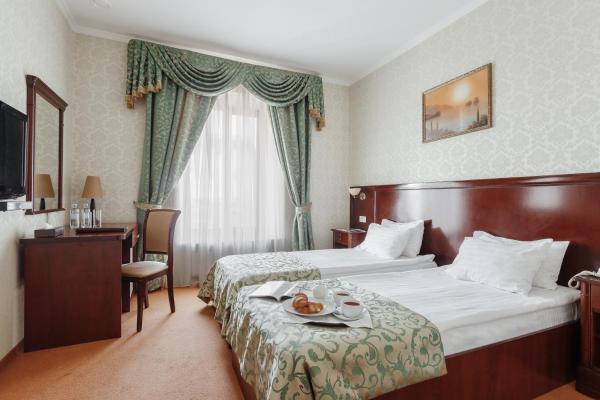 A la foto es mostra l'objecte Royal Street Hotel situat a la ciutat de Odessa.