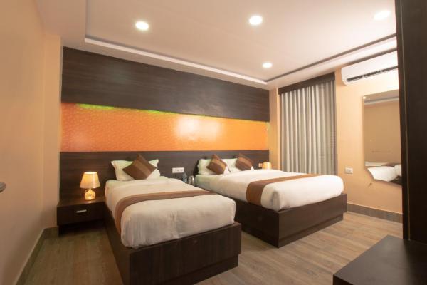 A la foto es mostra l'objecte Annapurna Hotel situat a la ciutat de Simara.