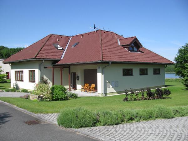 A la foto es mostra l'objecte Obora 827 Nova Bystrice situat a la ciutat de Nová Bystřice.