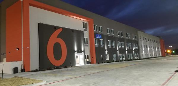 Nella foto è visibile l'oggetto Motel 6-Corpus Christi, TX situato nella città di Corpus Christi.