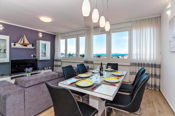 På billedet ses objektet Deluxe Apartment Miro beliggende i byen Split.