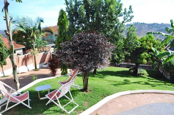 Foto 9: Plot 4 Kavuma Close