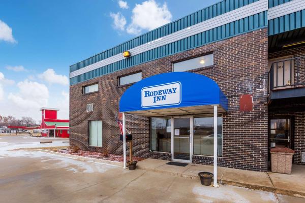 På billedet ses objektet Rodeway Inn Sergeant Bluff - Sioux City beliggende i byen Sergeant Bluff.