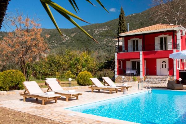 Nella foto è visibile l'oggetto Red Villa situato nella città di Kolónion.