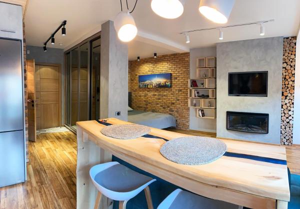 Politech ECOLOFT studios, Kijów