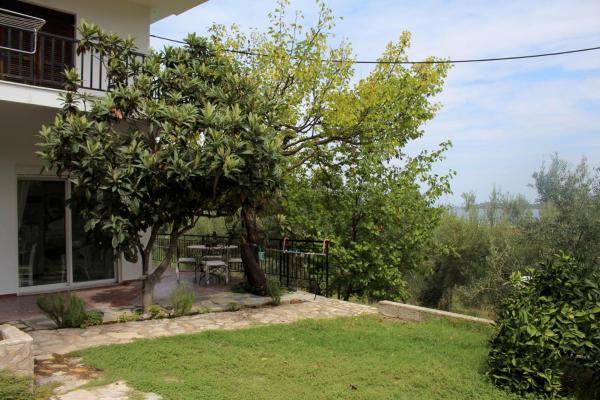 Foto 6: PHILIPPOS 2