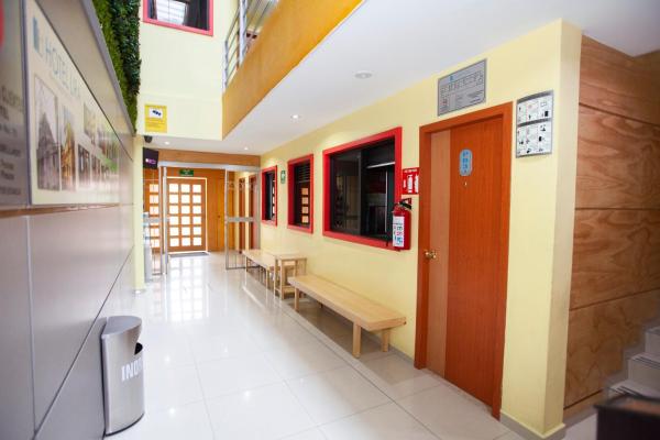 Hotel Lira - Sólo Adultos, Città del Messico