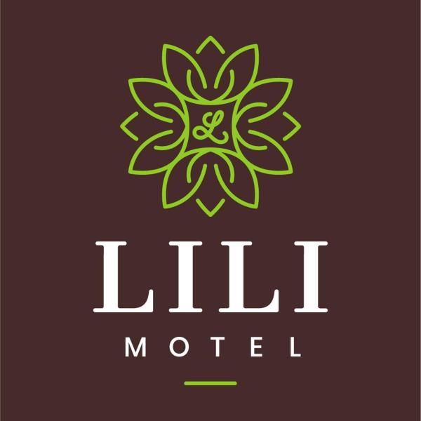 写真にはSajókápolna市にあるLili Motelが写っています。