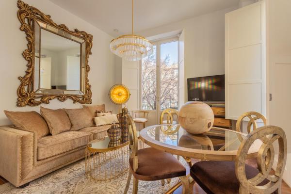 Bib Rambla Luxury Apartments, Гранада