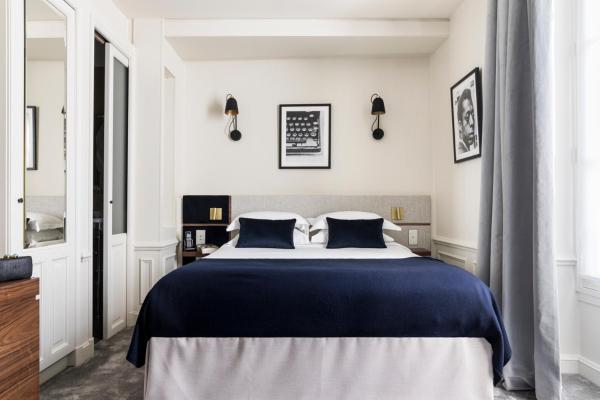 A la foto es mostra l'objecte Hotel Verneuil Saint Germain situat a la ciutat de París.