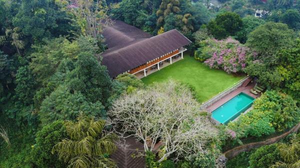 Na fotografii je vidět objekt Kings Pavilion Luxury Hotel nacházející se ve městě Kandy.