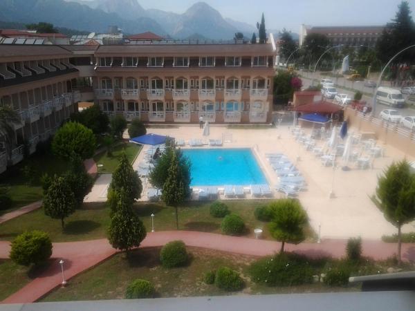 A la foto es mostra l'objecte Ares Dream Hotel situat a la ciutat de Kemer.