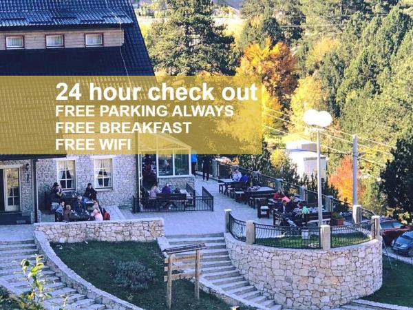 A la foto es mostra l'objecte Hotel Snjezna kuca - Nature Park of Bosnia Herzegovina situat a la ciutat de Mostar.