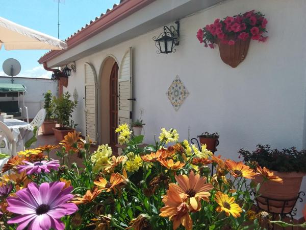 A la foto es mostra l'objecte Dolce far niente situat a la ciutat de Noto.